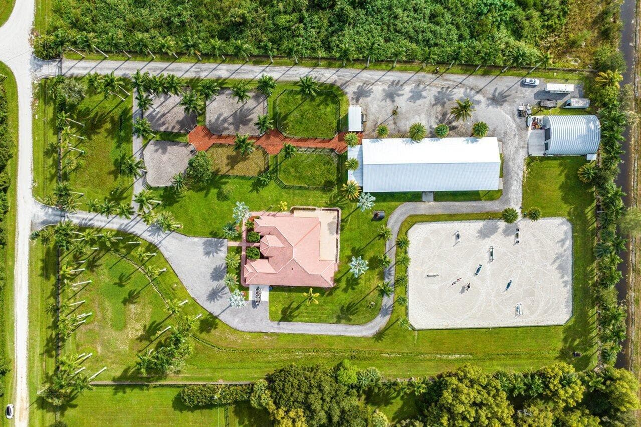 2587 Skipiks Way, Wellington FL 33470