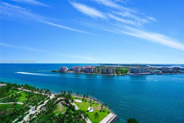 800 S Pointe Dr # 2204, Miami Beach FL 33139 - Miami Beach, FL - Photo 2