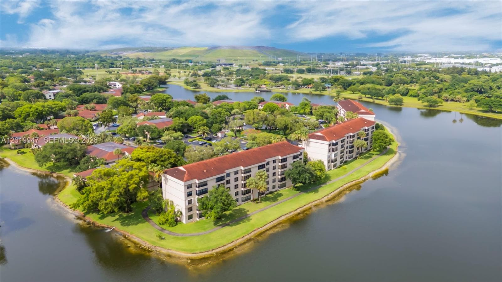 2768 Carambola Cir S # 401, Coconut Creek FL 33066 - Coconut Creek, FL - Photo 1