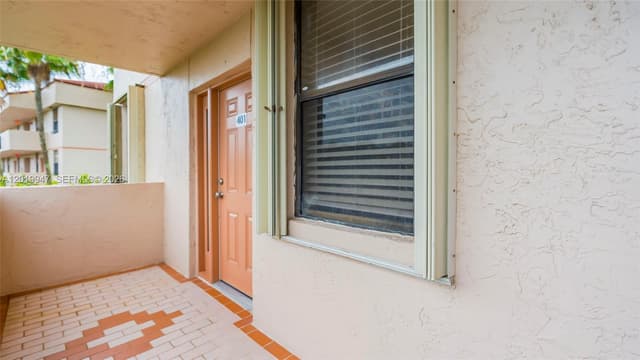 2768 Carambola Cir S # 401, Coconut Creek FL 33066 - Coconut Creek, FL - Photo 4