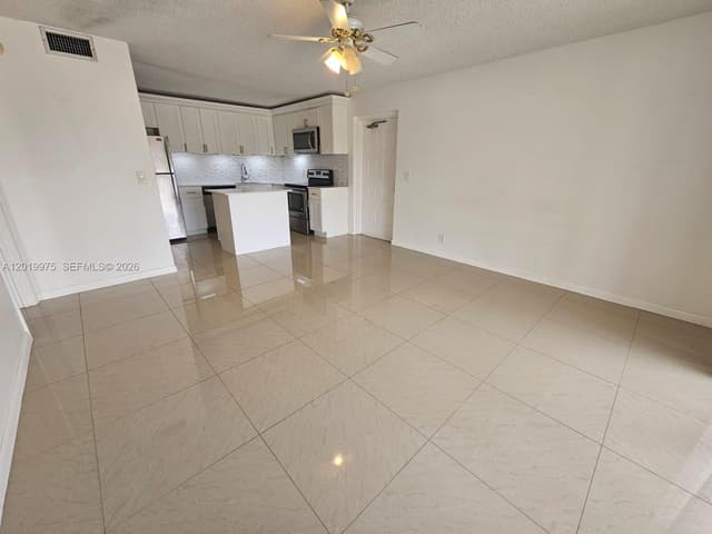 1105 Green Pine Blvd # E3, West Palm Beach FL 33409 - West Palm Beach, FL - Photo 5