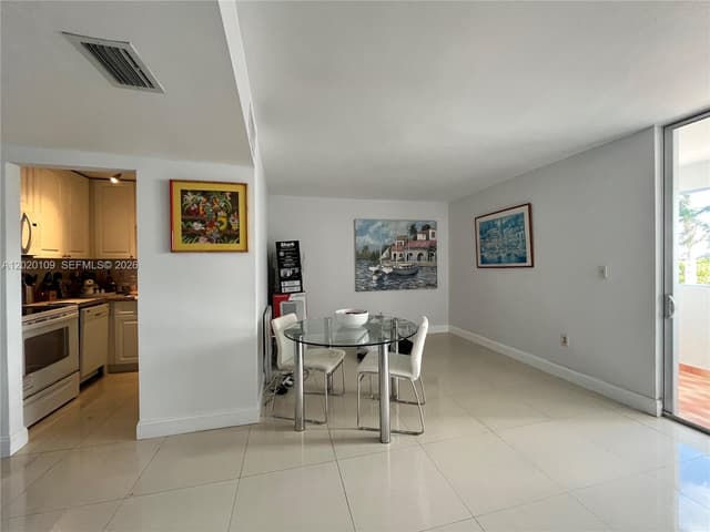 5050 NW 7th St # 312, Miami FL 33126 - Miami, FL - Photo 7