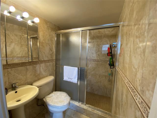 5050 NW 7th St # 312, Miami FL 33126 - Miami, FL - Photo 3