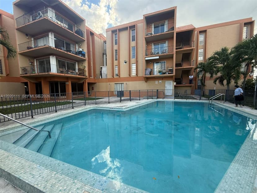 6780 W 2nd Ct # 313, Hialeah FL 33012
