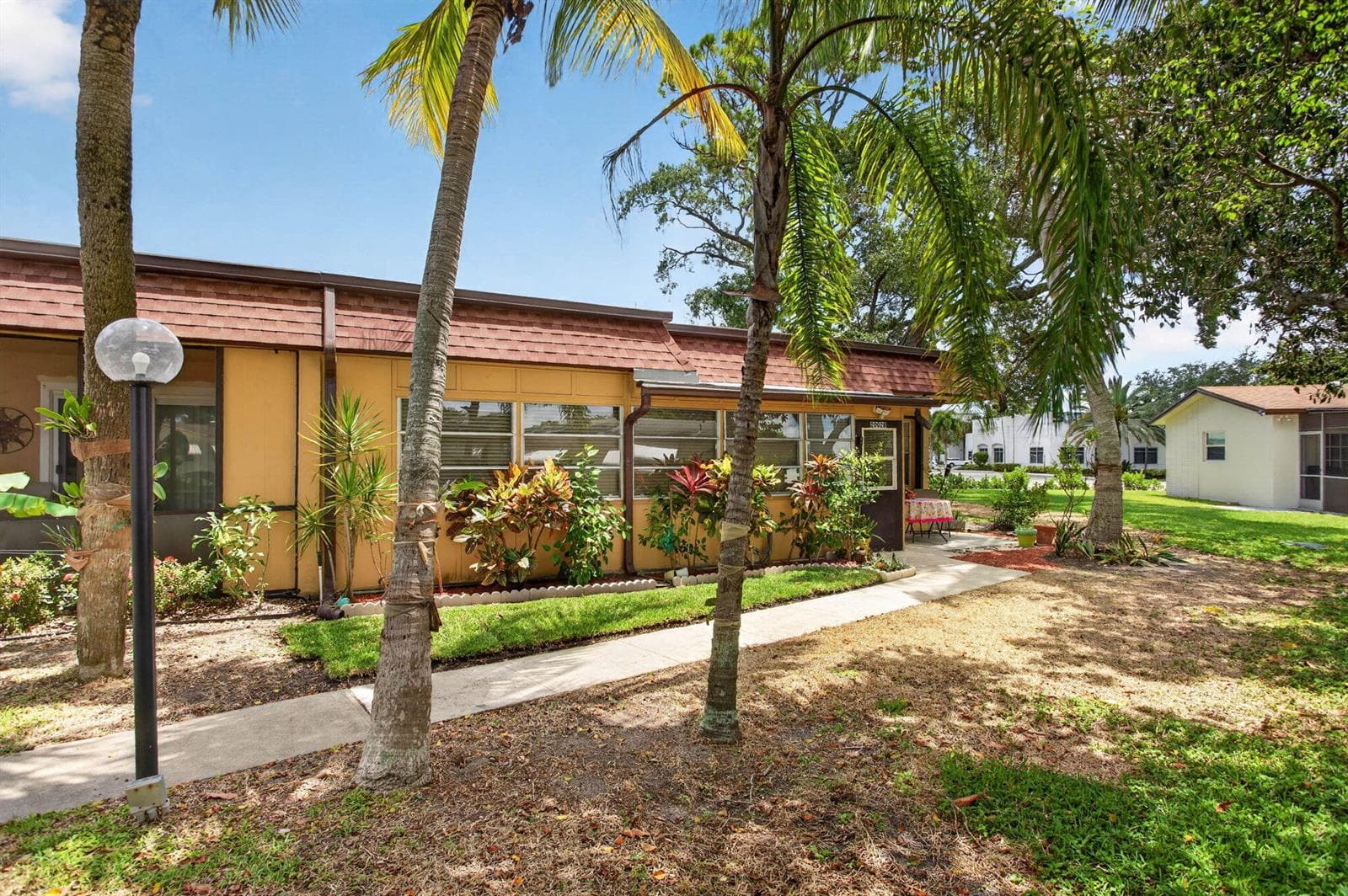 2002 SW Natura Boulevard # B, Deerfield Beach FL 33441 - Deerfield Beach, FL - Photo 1