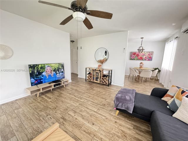 2726 Taylor St, Hollywood FL 33020 - Hollywood, FL - Photo 6