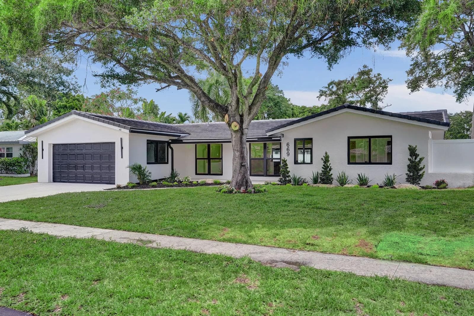 669 SW 3rd Street, Boca Raton FL 33486