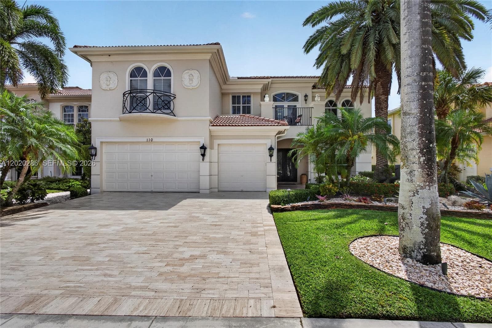 110 Abondance Dr, Palm Beach Gardens FL 33410