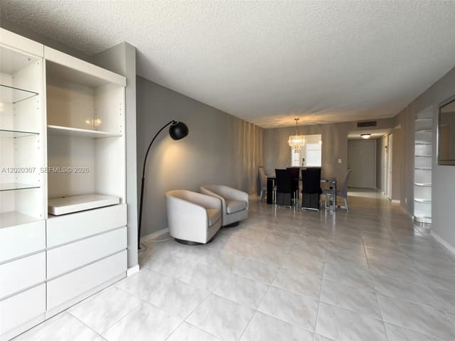 7145 Huntington Ln # 303, Delray Beach FL 33446 - Delray Beach, FL - Photo 3