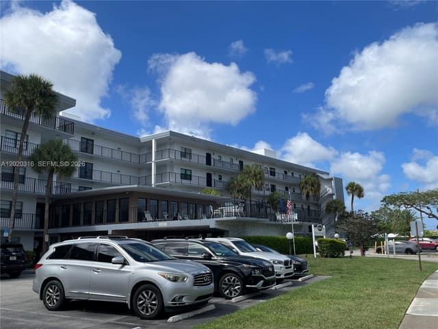9235 SW 8th St # 209, Boca Raton FL 33428 - Boca Raton, FL - Photo 5
