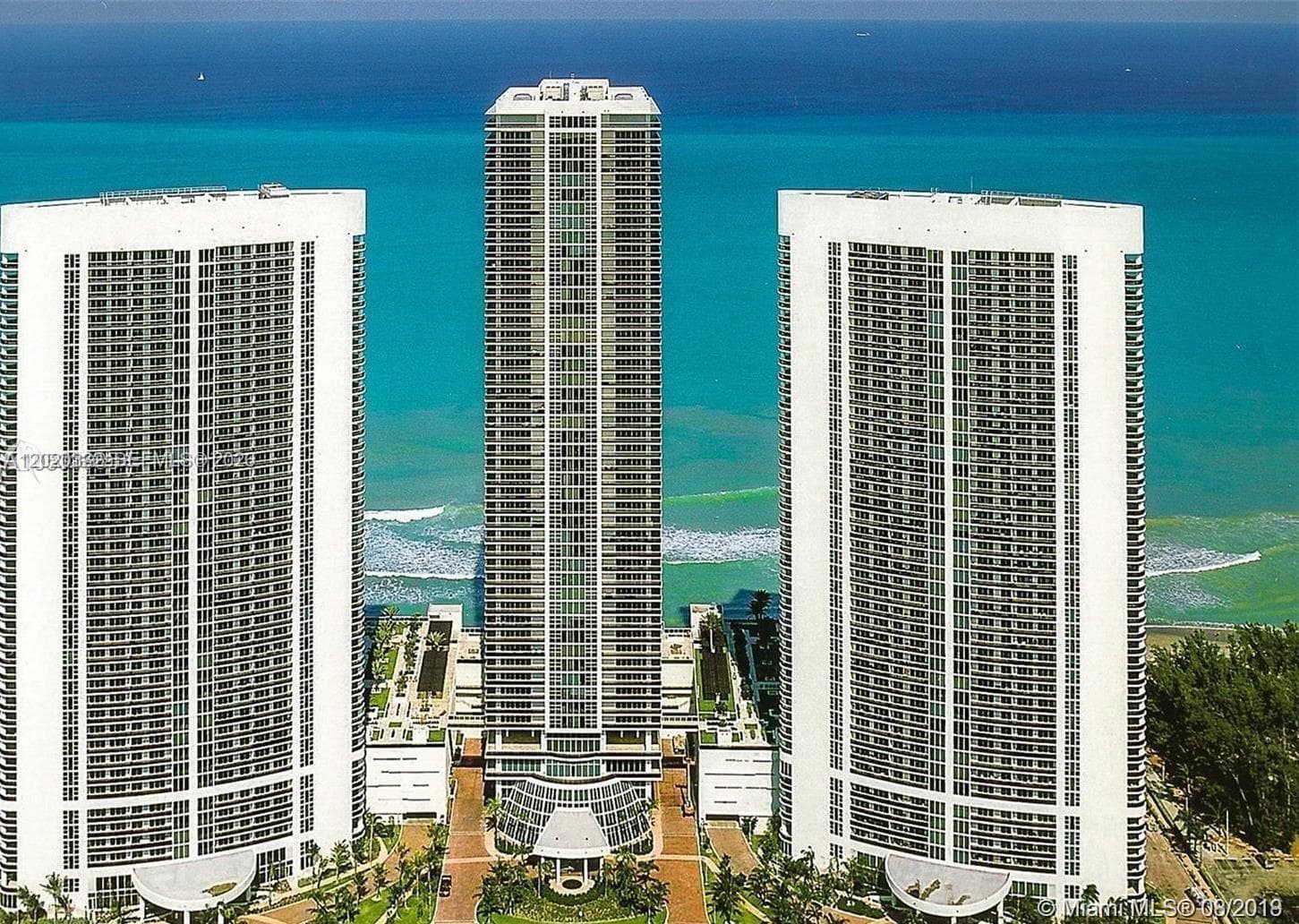 1800 S Ocean Dr # 2301, Hallandale Beach FL 33009 - Hallandale Beach, FL - Photo 1