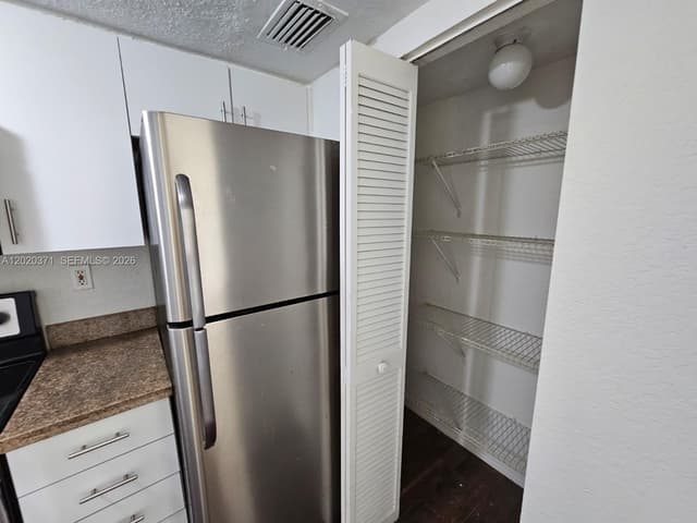 300 NW 84th Ter # 300, Miami FL 33150 - Miami, FL - Photo 6