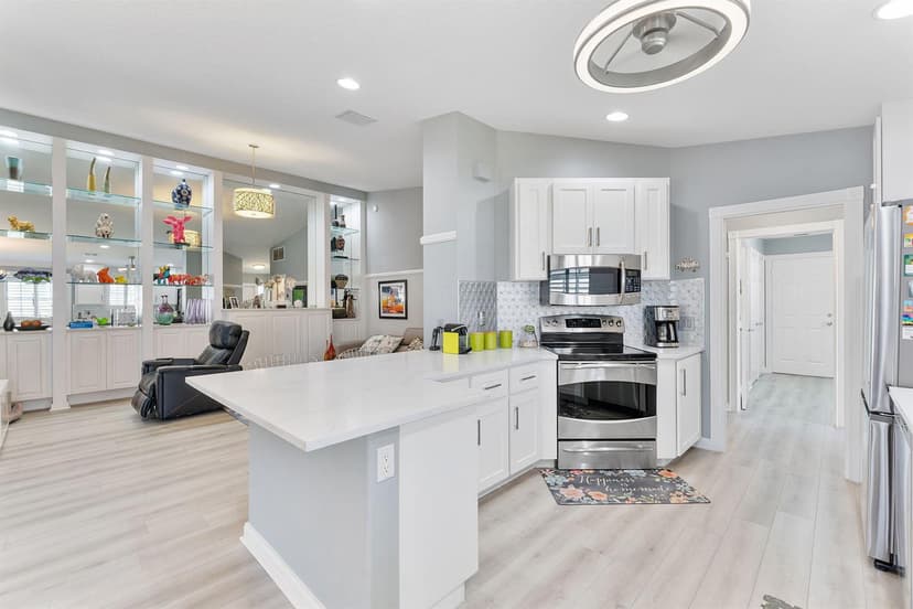 8210 Saint Johns Court, Wellington FL 33414