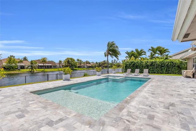 321 NW 193rd Ave, Pembroke Pines FL 33029 - Pembroke Pines, FL - Photo 6