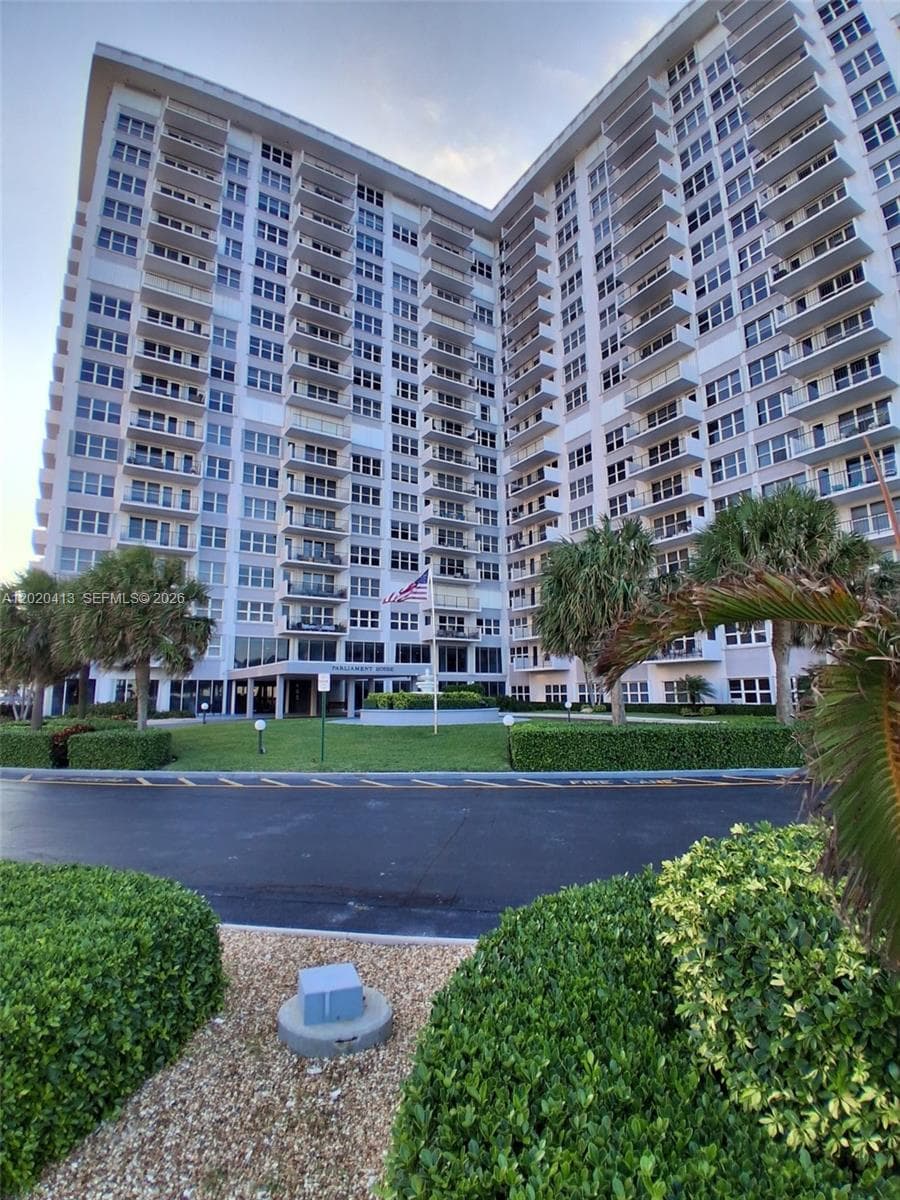 405 N Ocean Blvd # 1815, Pompano Beach FL 33062 - Pompano Beach, FL - Photo 1
