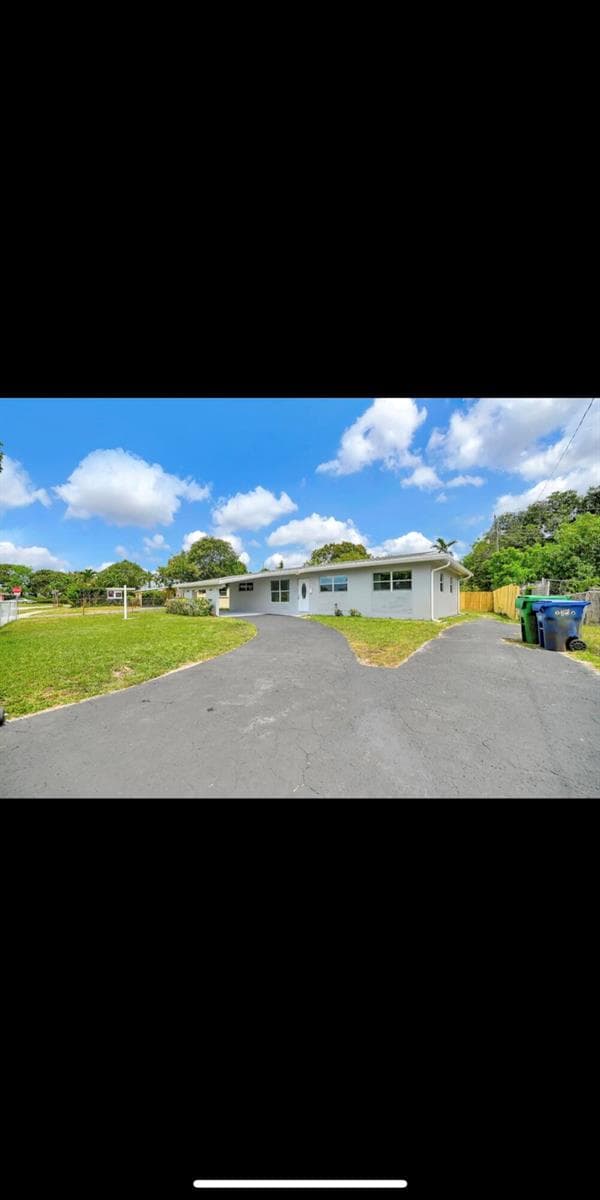 1112 NW 43rd Terrace, Lauderhill FL 33313 - Lauderhill, FL - Photo 1
