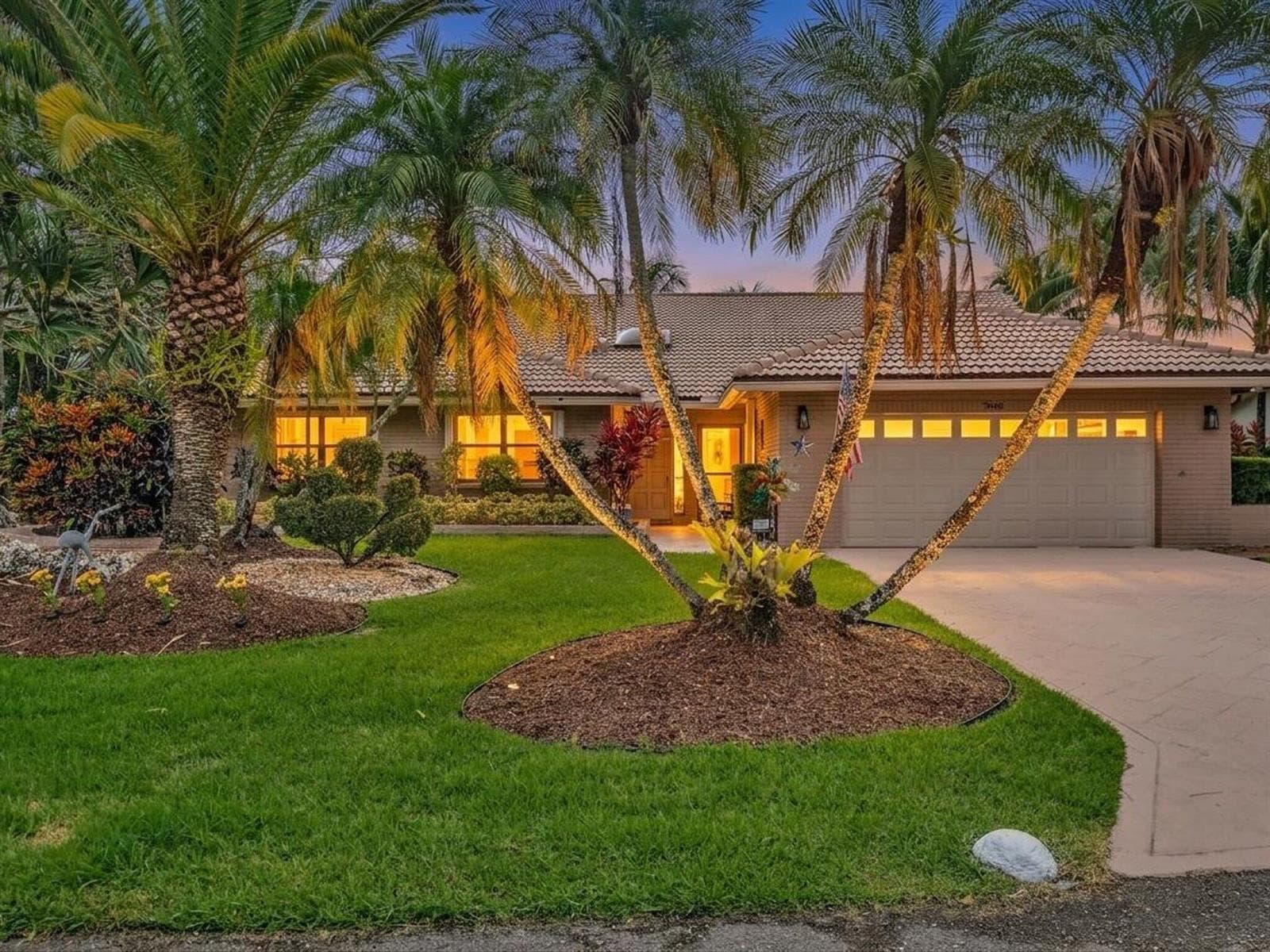 7640 NW 87th Avenue, Tamarac FL 33321 - Tamarac, FL - Photo 1