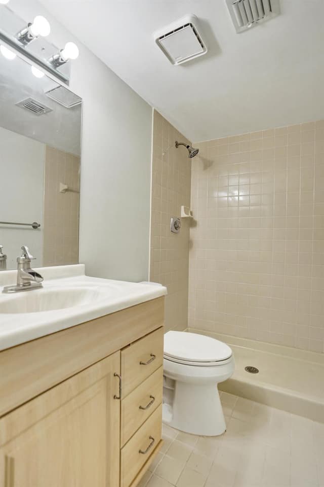 4260 Village Drive # D, Delray Beach FL 33445 - Delray Beach, FL - Photo 7