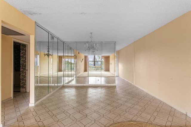 2502 Antigua Terrace # F4, Coconut Creek FL 33066 - Coconut Creek, FL - Photo 5