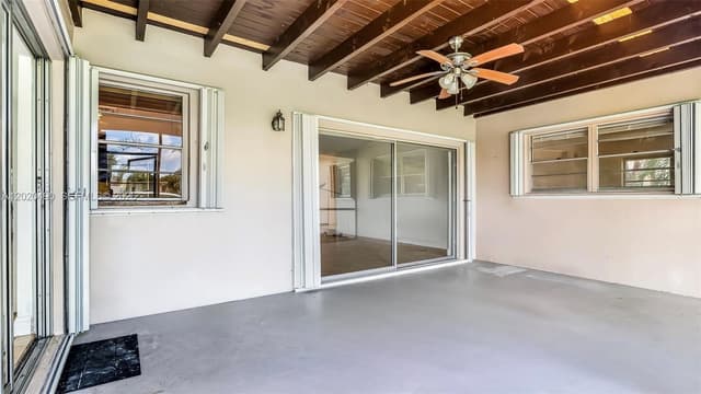 500 NW 96th Ter, Pembroke Pines FL 33024 - Pembroke Pines, FL - Photo 7