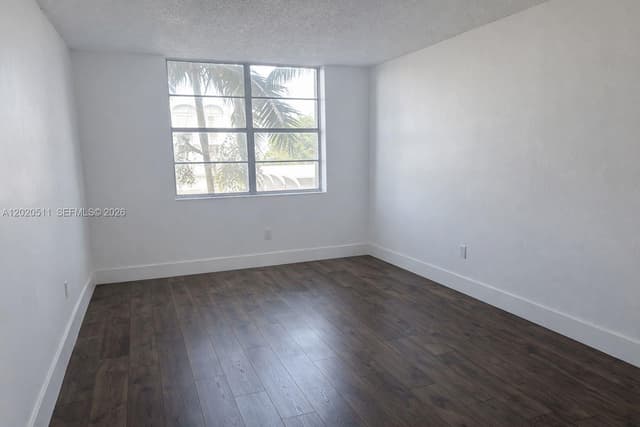 496 NW 165th # 412, Miami FL 33169 - Miami, FL - Photo 2
