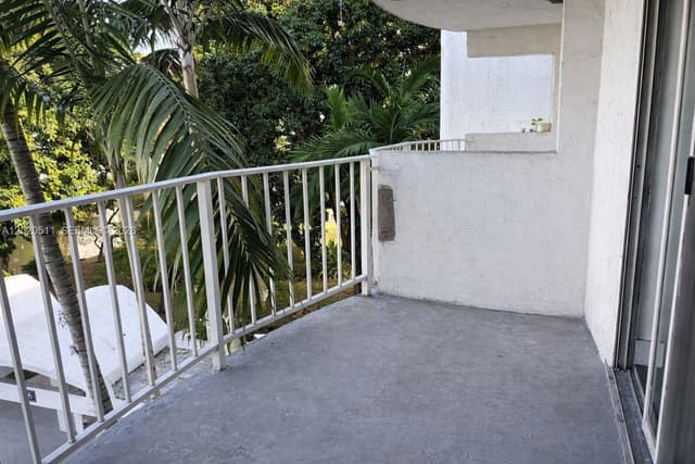 496 NW 165th # 412, Miami FL 33169 - Miami, FL - Photo 7