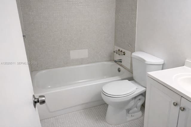 496 NW 165th # 412, Miami FL 33169 - Miami, FL - Photo 3