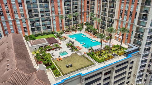 550 Okeechobee Boulevard # 04, West Palm Beach FL 33401 - West Palm Beach, FL - Photo 2