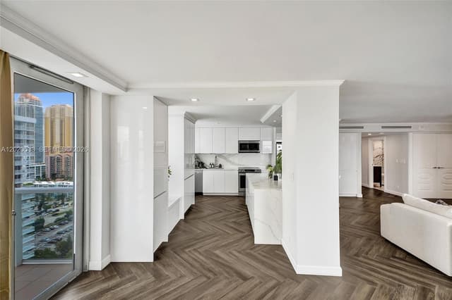 230 174th St # 2112, Sunny Isles Beach FL 33160 - Sunny Isles Beach, FL - Photo 4