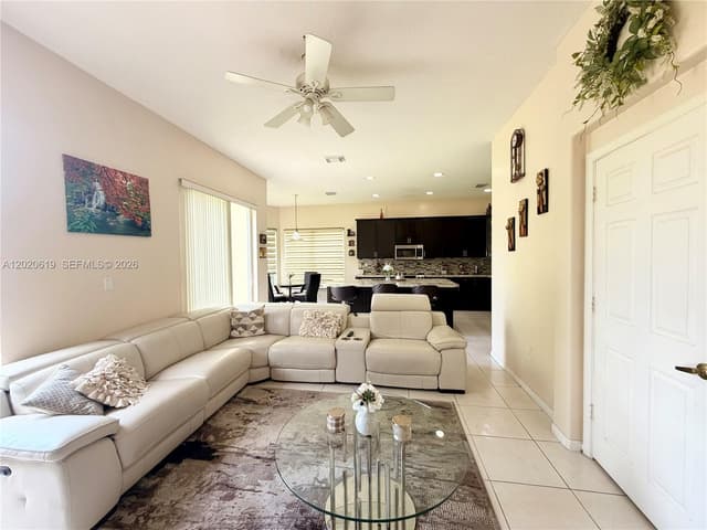 18815 SW 29th St, Miramar FL 33029 - Miramar, FL - Photo 6