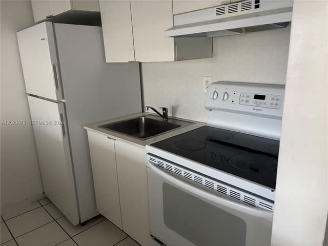251 NW 177th St # 109, Miami Gardens FL 33169 - Miami Gardens, FL - Photo 6