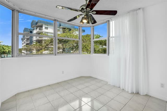 16558 NE 26th Ave # 3H, North Miami Beach FL 33160 - North Miami Beach, FL - Photo 3