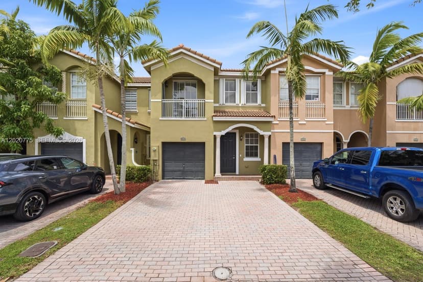 1444 SE 25th Ave, Homestead FL 33035