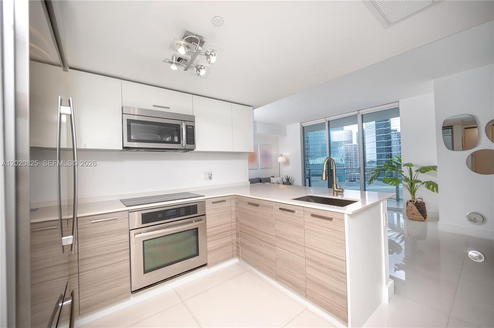 1300 Brickell Bay Dr # 1601, Miami FL 33131 - Miami, FL - Photo 1