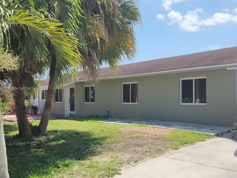 496 SW 9th Ave, Florida City FL 33034