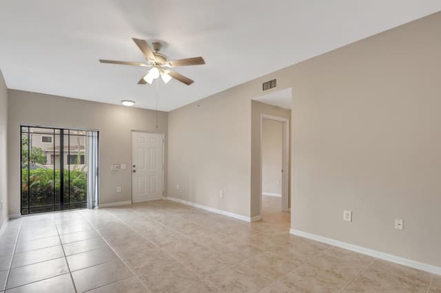 2804 Sarento Place # 113, Palm Beach Gardens FL 33410 - Palm Beach Gardens, FL - Photo 6