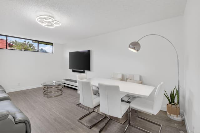 8385 Trent Court # D, Boca Raton FL 33433 - Boca Raton, FL - Photo 3