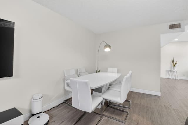 8385 Trent Court # D, Boca Raton FL 33433 - Boca Raton, FL - Photo 5