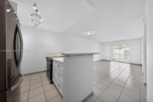 145 SW 30TH CT # B208, Miami FL 33135 - Miami, FL - Photo 4