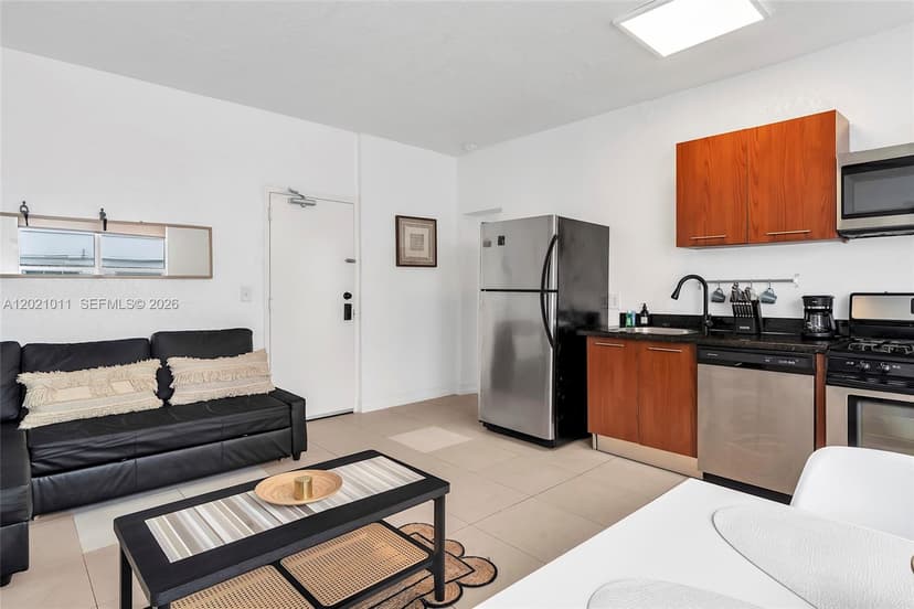 500 14th St # 101, Miami Beach FL 33139