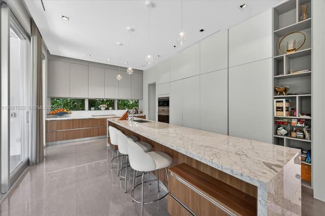 625 Curtiswood Dr, Key Biscayne FL 33149 - Key Biscayne, FL - Photo 7