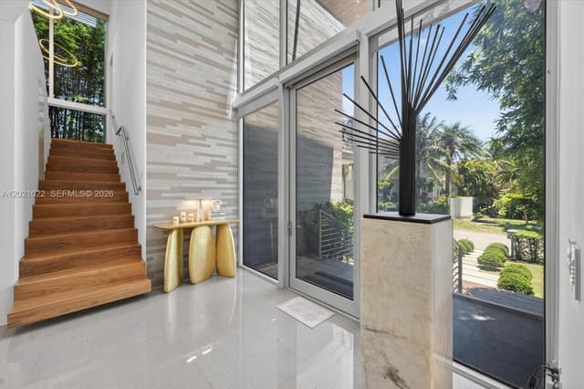 625 Curtiswood Dr, Key Biscayne FL 33149 - Key Biscayne, FL - Photo 4