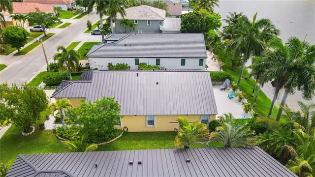 16350 SW 11th St, Pembroke Pines FL 33027 - Pembroke Pines, FL - Photo 7