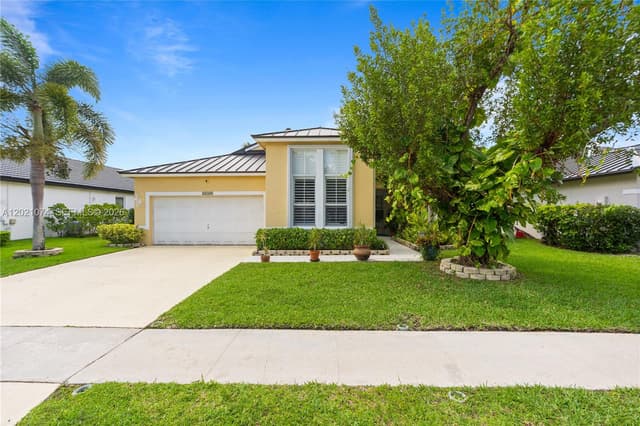 16350 SW 11th St, Pembroke Pines FL 33027 - Pembroke Pines, FL - Photo 4