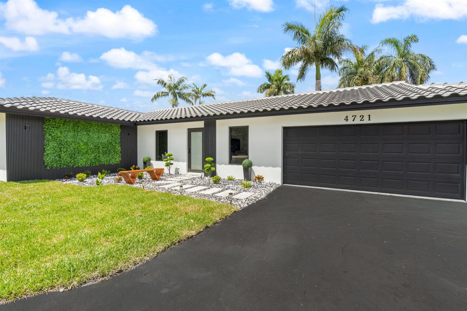 4721 Bayview Drive, Fort Lauderdale FL 33308 - Fort Lauderdale, FL - Photo 1
