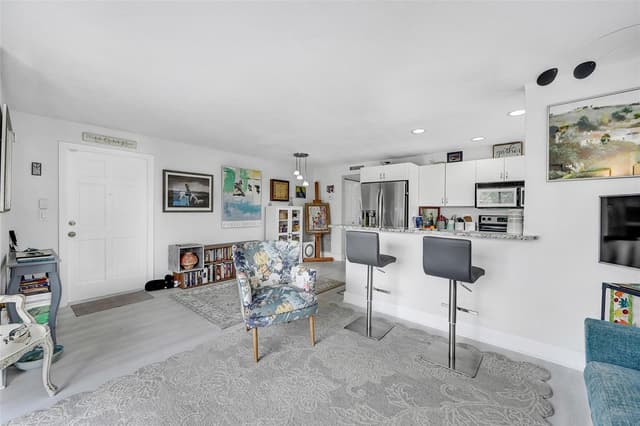 2715 NE 49th Street, Fort Lauderdale FL 33308 - Fort Lauderdale, FL - Photo 7