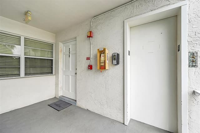 2715 NE 49th Street, Fort Lauderdale FL 33308 - Fort Lauderdale, FL - Photo 5