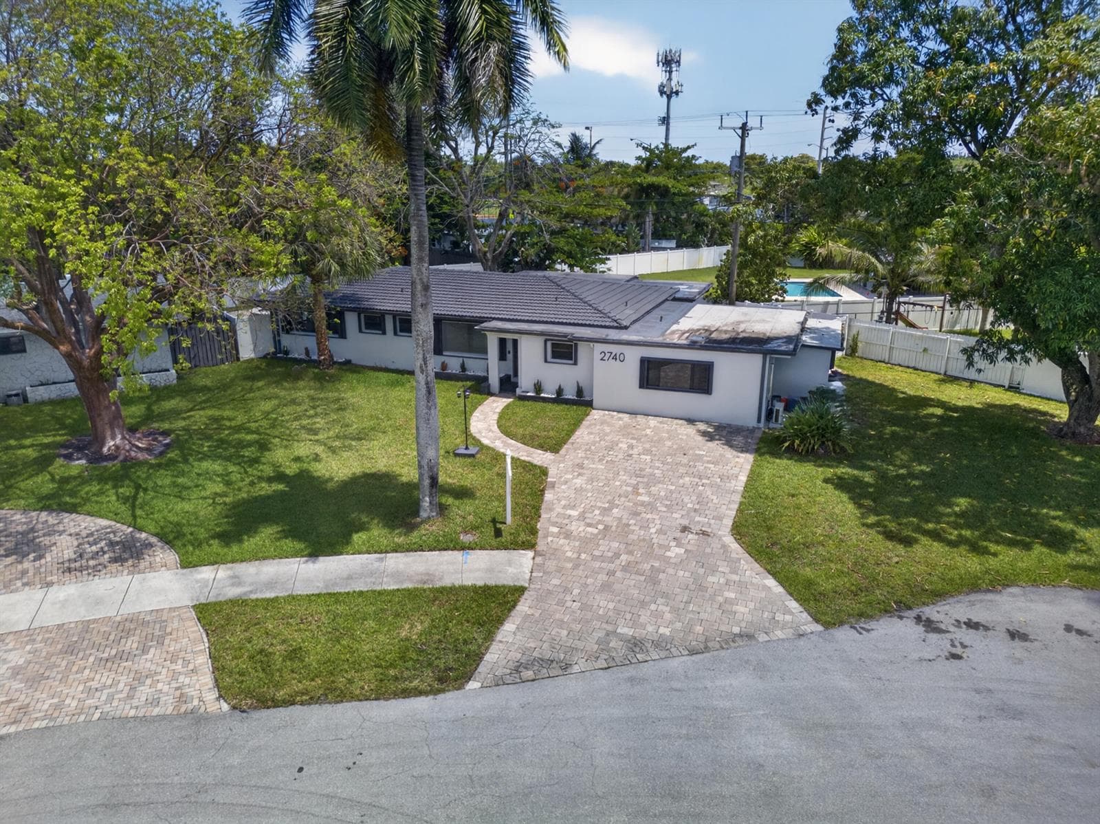 2740 NW 9th Lane, Wilton Manors FL 33311 - Wilton Manors, FL - Photo 1
