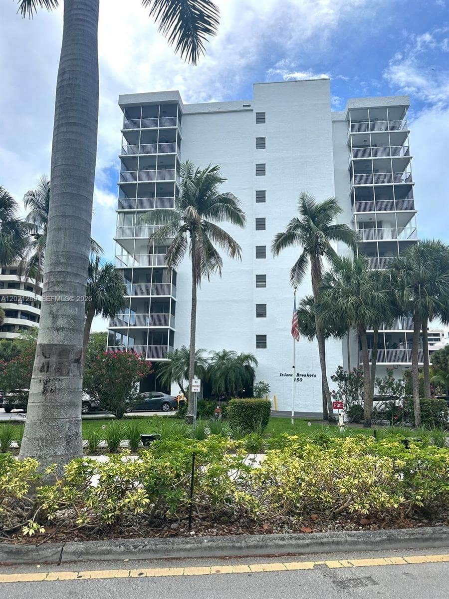 150 Ocean Lane Dr # 2A, Key Biscayne FL 33149