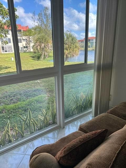 8020 Sunrise Lakes Drive N # 111, Sunrise FL 33322 - Sunrise, FL - Photo 3